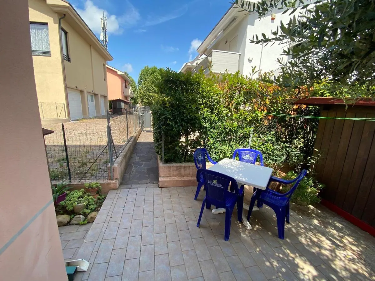 Regina House Cattolica Apartment 0*,
